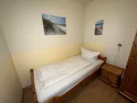 Ferienwohnung mit Terrasse, Kostenlosem Parkplatz. Strandnah! Haustierfreundlich