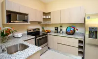 Villa Congo, RainForest Sanctuary in Manuel Antonio, 2 Bedroom with Huge pool