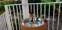 Relaxing, tastefully decorated one-bedroom unit with all modern facilities
