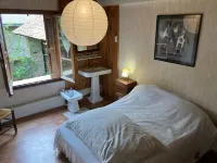 Ferme-chalet à la Montagne. Idéal Pour une Famille. Animaux de Compagnie ok