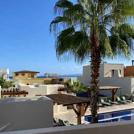 Casa Fresca by the lap pool