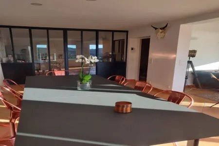 950m from the sea, Villa 259 has a splendid SEA VIEW, OVERFLOW SWIMMING POOL