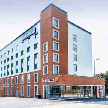 Premier Inn Farnborough Town Centre Hotel Exterior