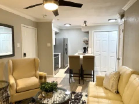 25% Off 1Bd Apt, Hwy161/183 DFW South, Irving I32