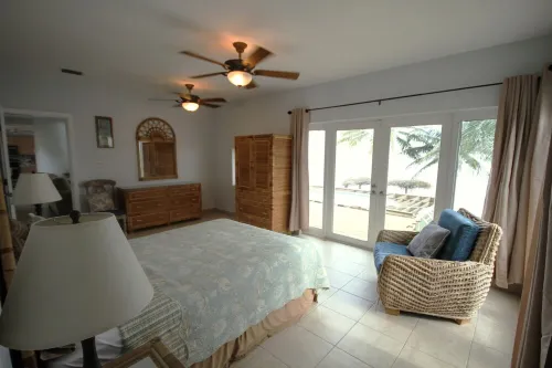 BeachPlumVilla - Snorkeler's Paradise
