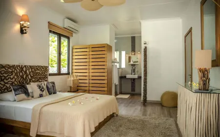 Les 3 Etoiles Holiday Villas Отели рядом с достопримечательностью «Ансе Лацио»