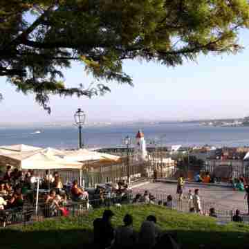 Bright Terrace Apartment in Sunny Lisbon Center, Principe Real Others