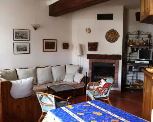 Apartment in listed building, Embrun town center Hotels in Embrun