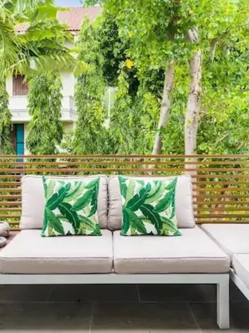 รูปภาพของBeachfront Villa InduBlue .5 En-Suite AC bedrooms .Housekeeper Inc. Private Pool