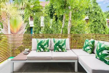 รูปภาพของBeachfront Villa InduBlue .5 En-Suite AC bedrooms .Housekeeper Inc. Private Pool