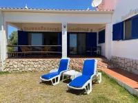 Traditional Portuguese house with lot of privacy and space.