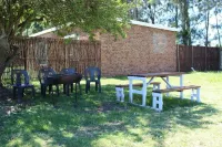 Wild Paradise Cottage Nº2 in PE Hotels near Seaview Lion Park