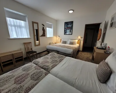 The Rostrevor Inn Hotels in Newry