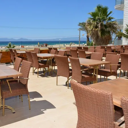 Amphora Hotel