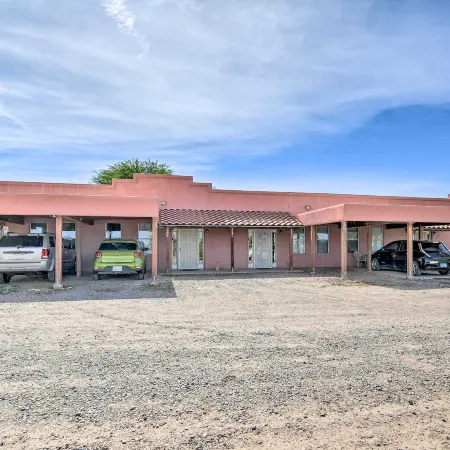 Tranquil Eloy Apartment w/ Oasis Courtyard! Hotels in Eloy