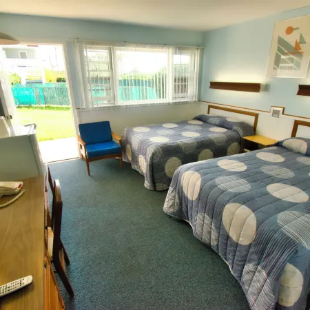 Harborside Motel