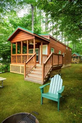 Lake George Escape - Campground - Strand