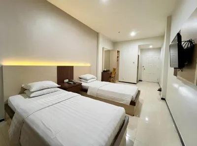 MyCity Hotel Hotels near Swalayan Senyum 5000