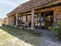 Tinkley Cottage Hotels in Nympsfield