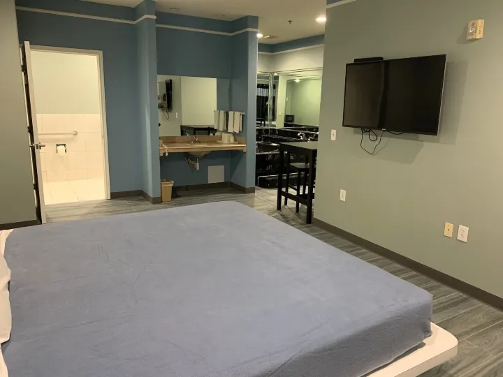 Crystal Suites