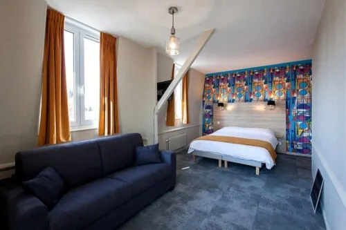 Logis - Hostellerie & Restaurant du Marché - 2-Star