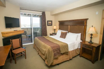 Stay in Comfort While Enjoying Valley Views