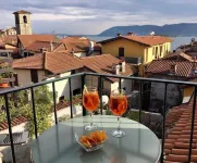 Affittacamere Piazza Hotels in Intra