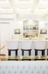 Topside Inn - bar