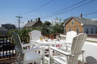 The Newport Lofts - 543 Thames Street