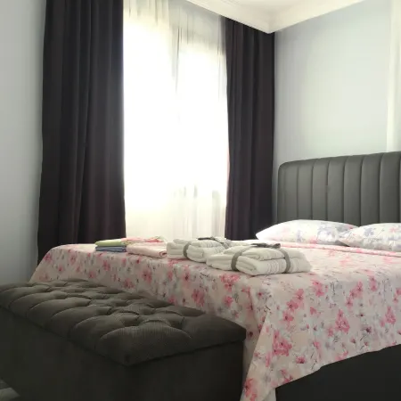 Seraysen Apart