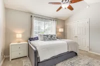Mobile Townhome Near University of South Alabama! - balcony