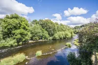 Self Catering Accommodation, Cornerstones, 16th Century Luxury House Overlooking the River Hotels in Llantysilio