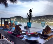Tentaciones Boutique Hotel - Ocean View & Private Pools - Adults Only - Airport Shuttle