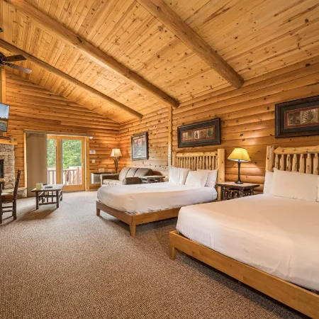 The Lodges at Sunset Village