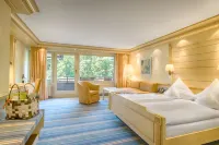 Ringhotel Mönch`s Waldhotel Hotels near Märchenwald