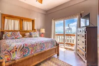 Lighthouse Beach Villas