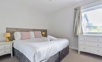 Elm - Woodland Cottages