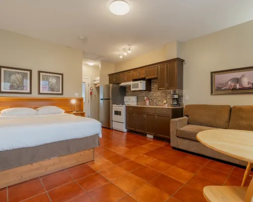 Sandy Beach Suites Hotels in Osoyoos