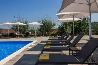 Hotel Degenija - Pools