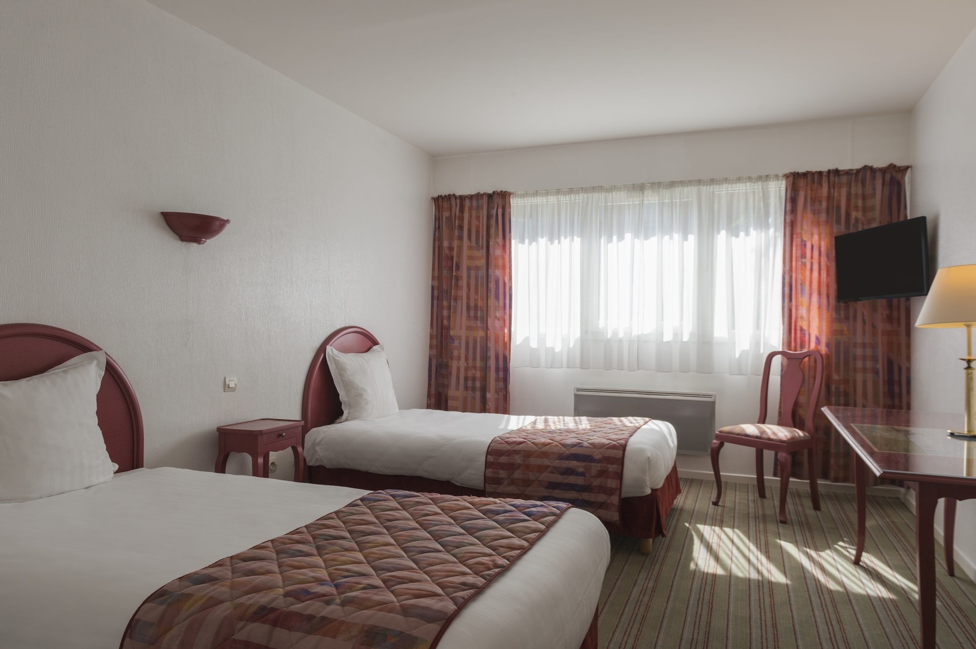 Logis - Belle Hôtel, Lille-Ouest Hotels in Steenwerck