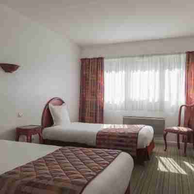 Logis Belle Hôtel Rooms