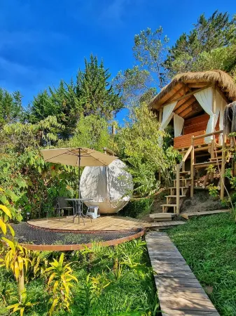 Levit Glamping - Hotel Guatapé Peñol