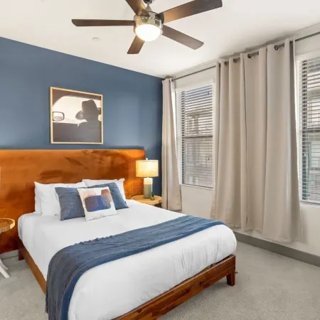CozySuites at Town Lake