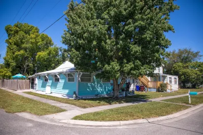 Family Home w/ Private Pool & Yard Only 24 Mi to Disney!