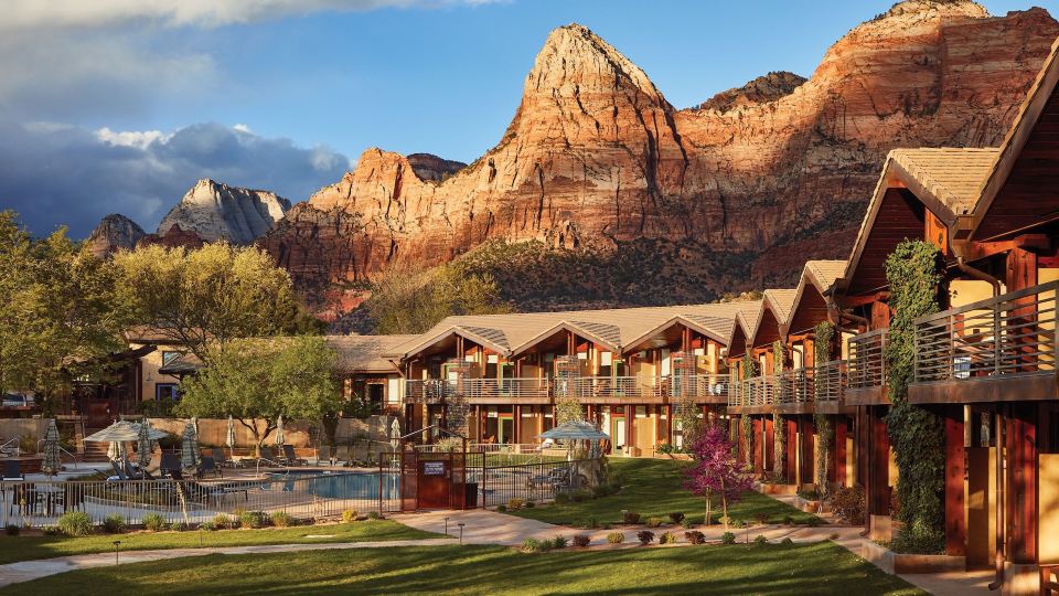 Desert Pearl Inn