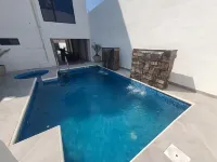 Fiesta Miramar - Pools