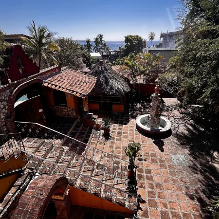 Hotel Rancho Escondito