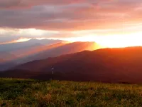 Sundance Pet friendly log cabin with hot tub wifi gas grill waterfall hiking