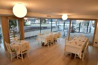 Hotel Ariston Garden & Spa Hotels in Dimaro