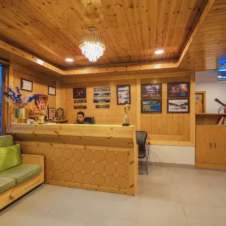OnlyStay Uday Himalaya